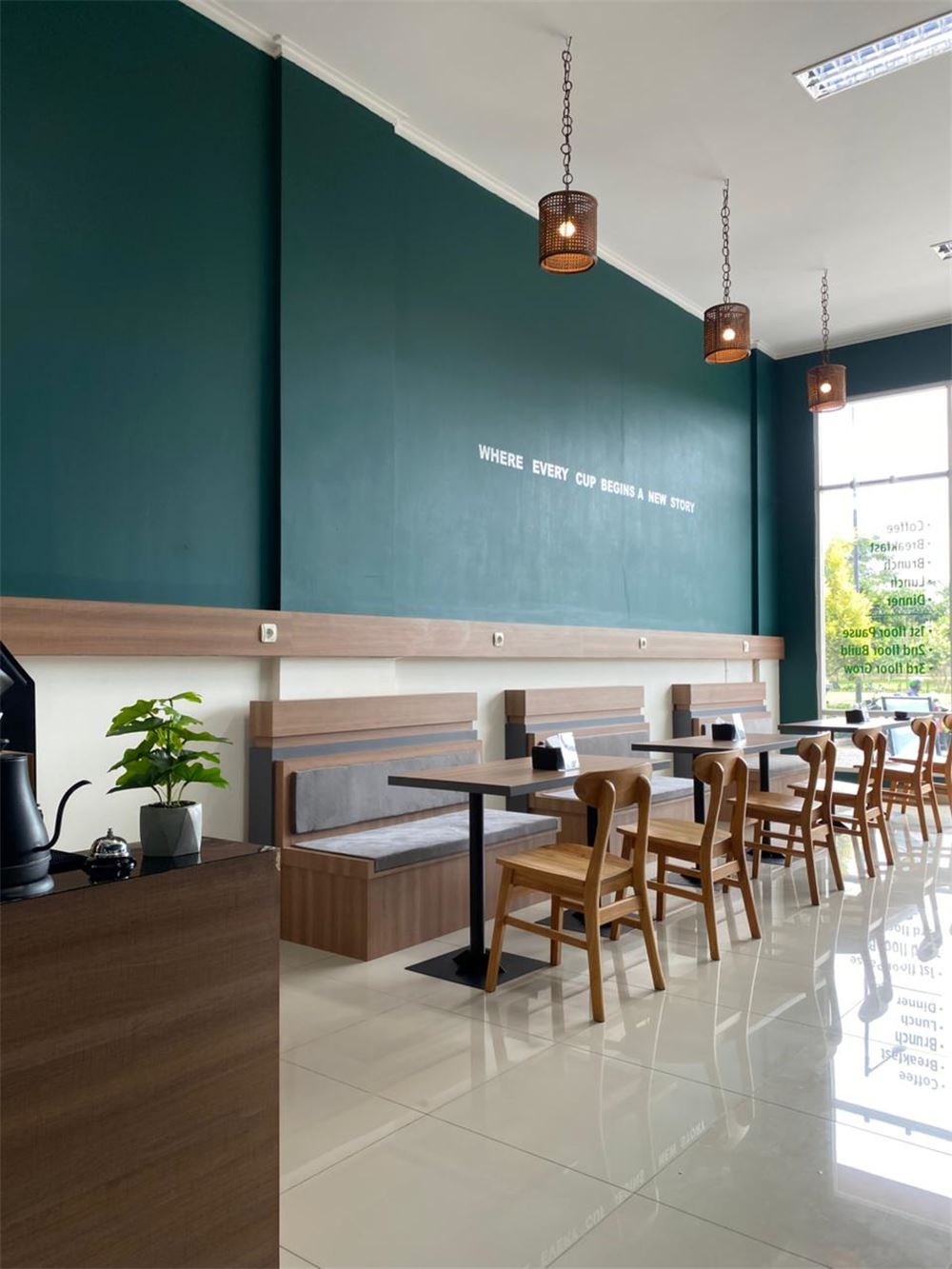 Interior Jaad Cafe Summarecon