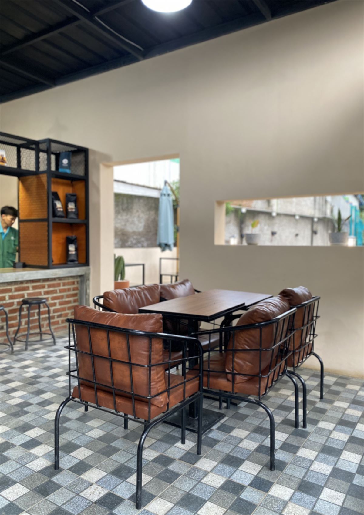 Lounge semi-outdoor Jaad Cafe Gedebage